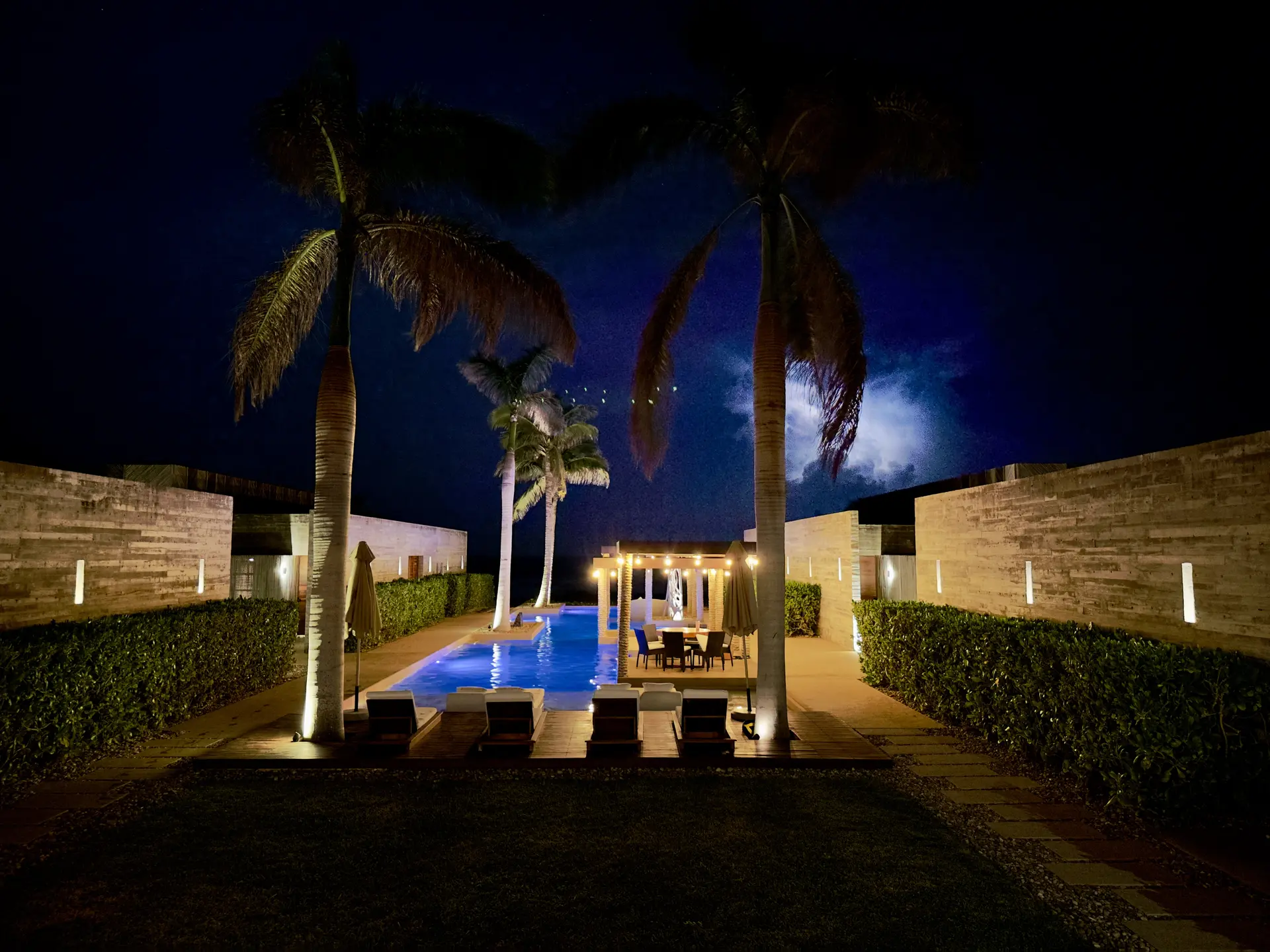 Casa Cová Night