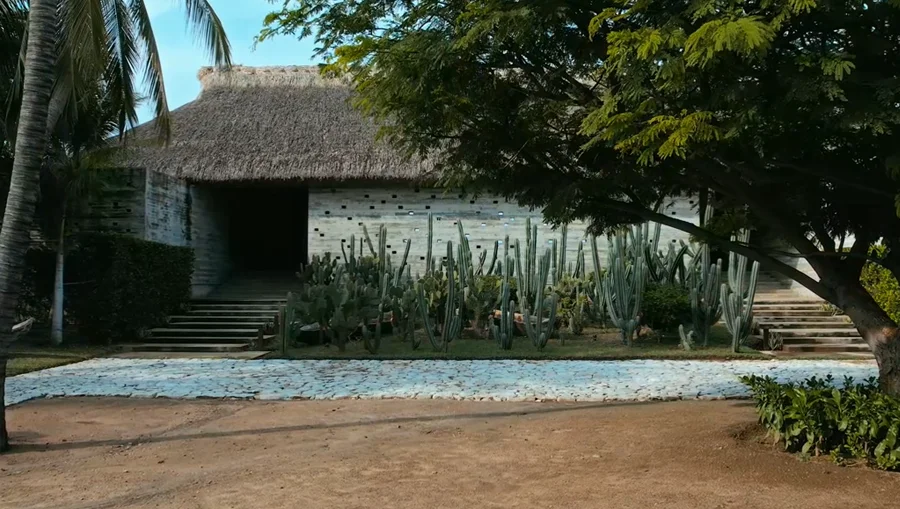 Casa Cova 10 Alternate X264