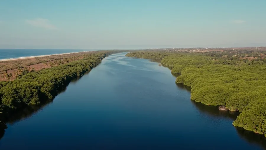 Casa Cova Lagoon Extended 4K X264